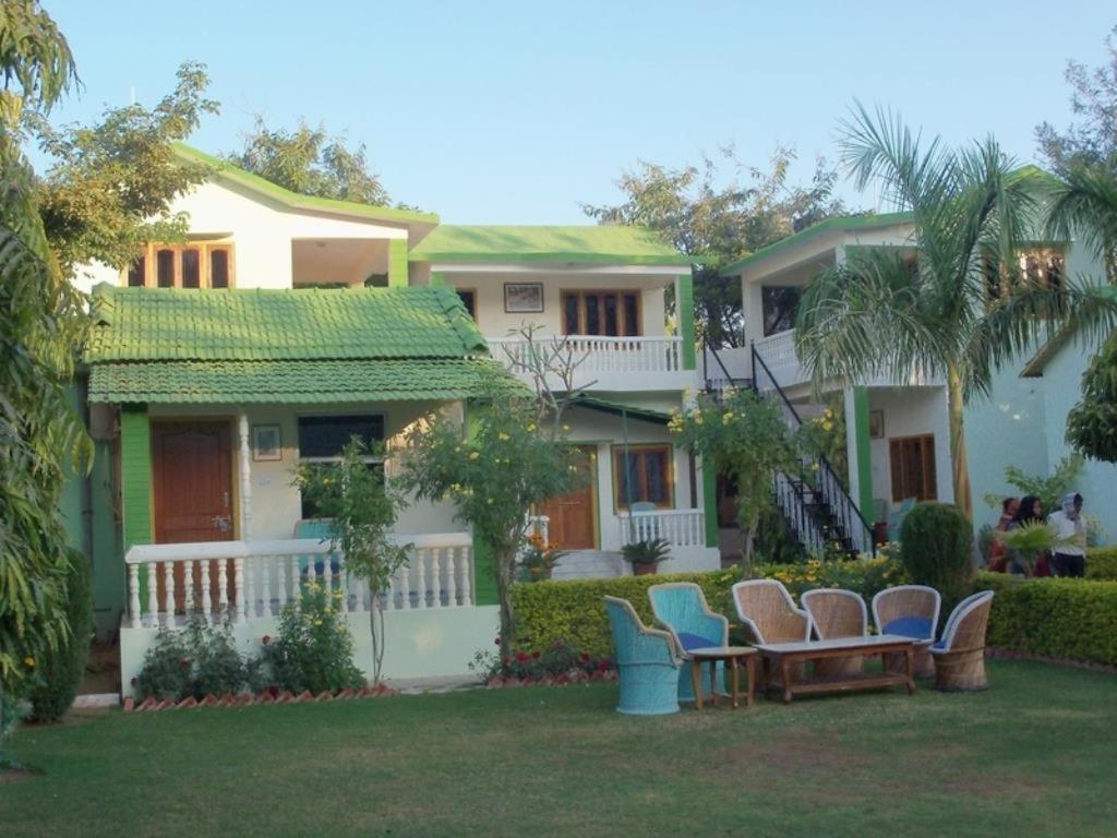 Ranthambhore Vatika Resort Sawai Madhopur Exterior foto